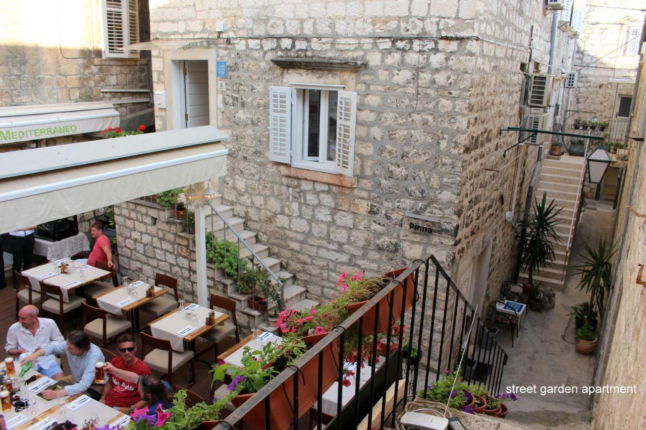 Street Garden Apartment Đảo Hvar Ngoại thất bức ảnh